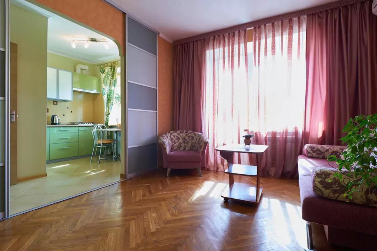 Апартаменты Home-Hotel Apartments on Maidan Nezalezhnosti Square Киев-38